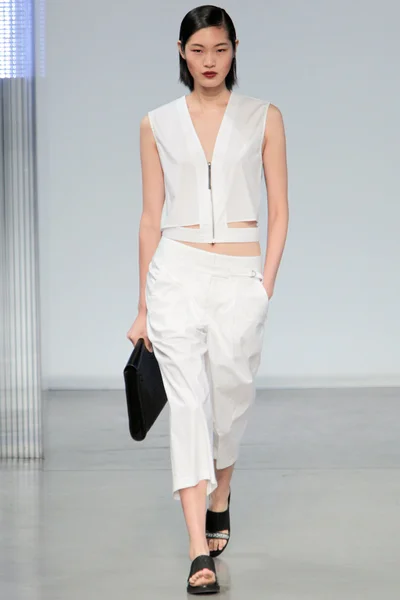 Look 17